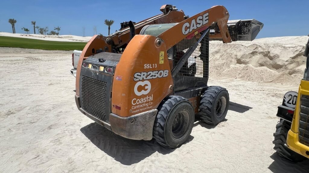 SKID LOADER (CASE CONSTRUCTION)