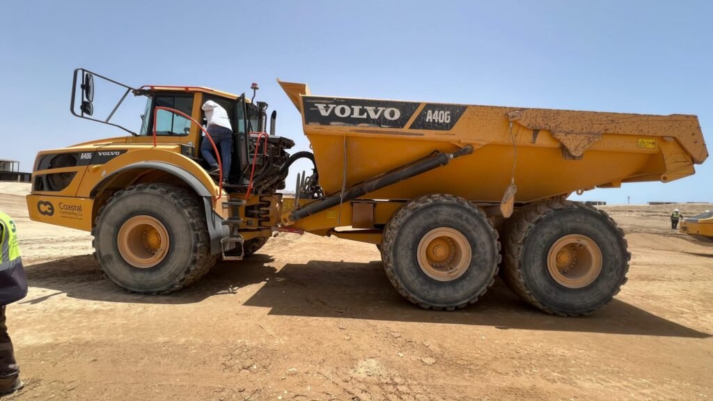 HAULER TRUCK (VOLVO)