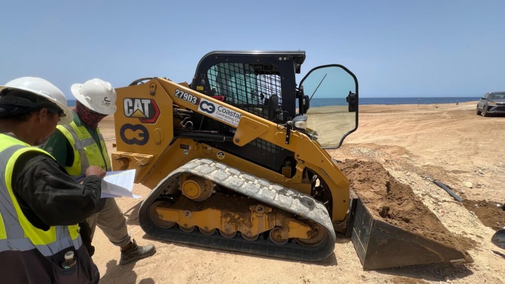 COMPACT TRACK LOADER (CATERPILLAR)