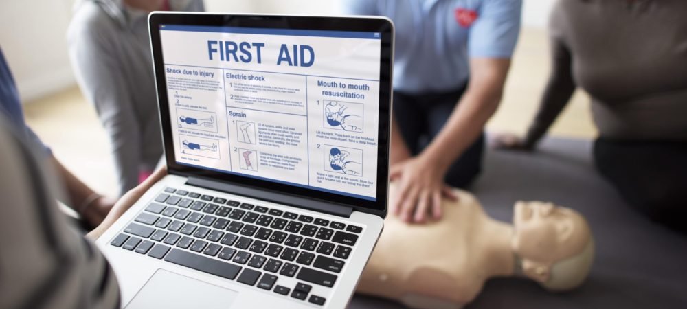 cpr-first-aid-training-concept-min